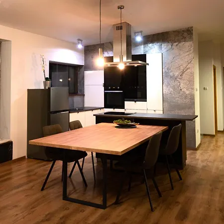 Alsoerdo فيلة *
